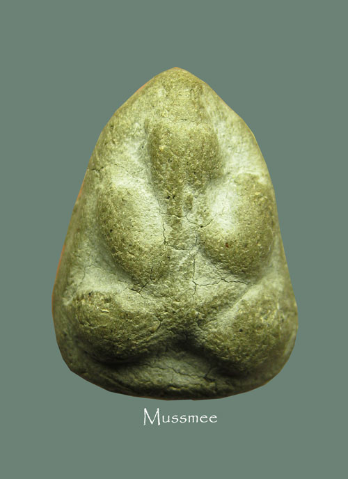 ### เคาะเดียว ### พระเกจิอาจารย์ไม่ทราบสำนัก ครับ