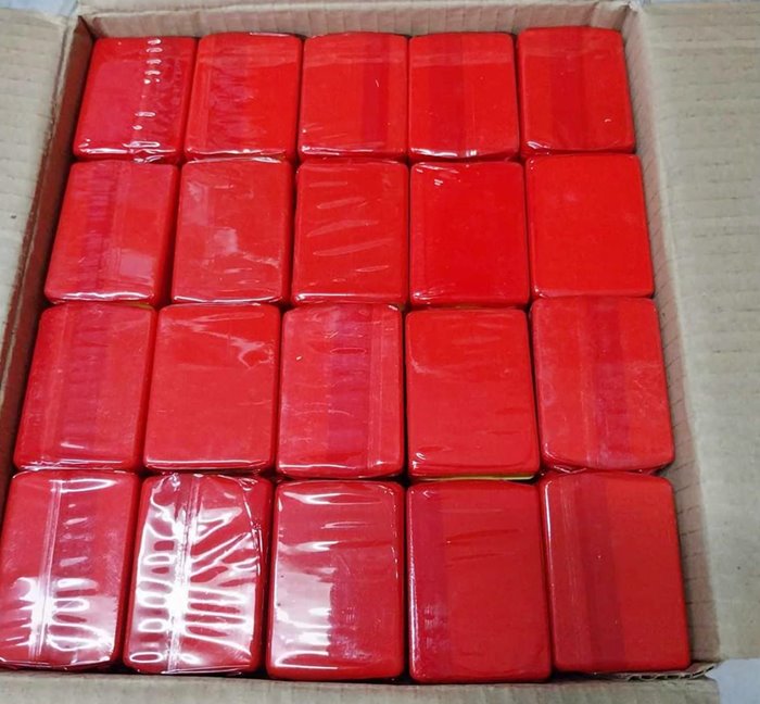 พระผง ดวงเฮงชนะจนยิ้มรับทรัพย์ หลวงปู่มหาศิลา สิริจันโท ลุ้นเนื้อ(แจกทาน) ซีลเดิม จำนวน 1 องค์ (11)