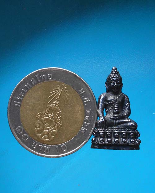  พระชัยวัฒน์ รุ่นเมตตา"รุ่นแรก"เนื้อ เมฆพัตร หลวงปู่ลี ปี๔๕