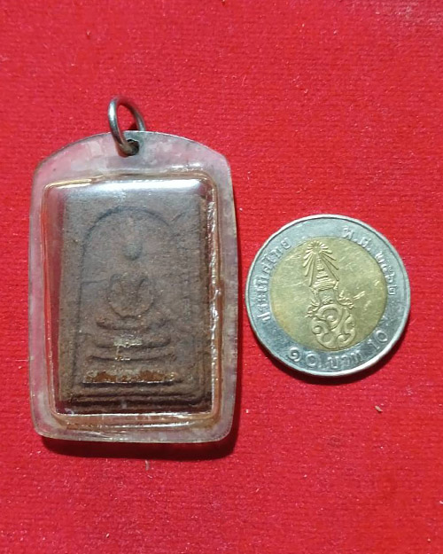 พระสมเด็จหลังพระธาตุพนมเนื้อชานหมาก กรอบเก่า ไม่ทราบปีสร้าง