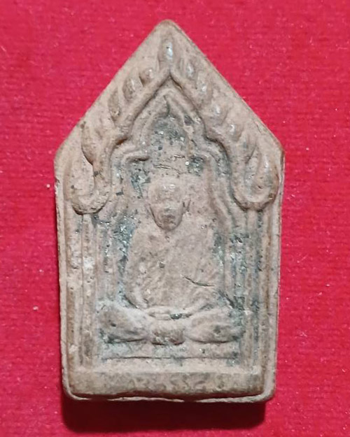  พระพิมพ์ขุนแผนดินร้อยโปร่ง(ผสมแร่ มวลสาร ) หลวงตามหาบัว ญาณสัมปันโน วัดป่าบ้านตาด จ.อุดรธานี