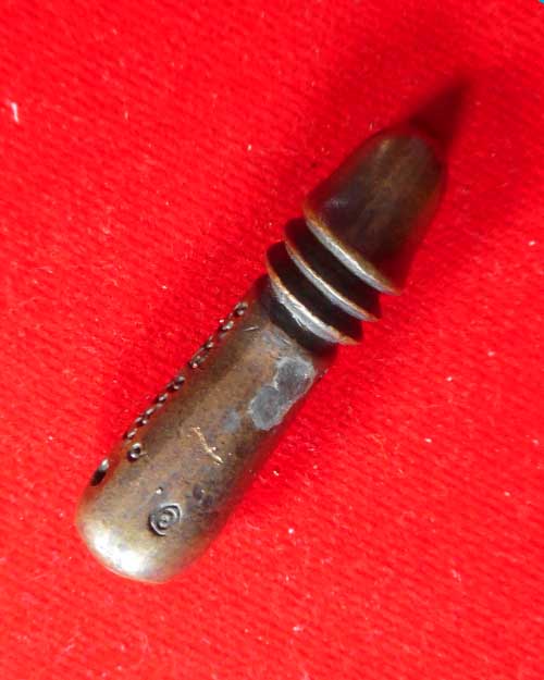  ปลัดขิกเนื้อโลหะ ไม่ทราบที่