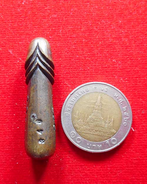  ปลัดขิกเนื้อโลหะ ไม่ทราบที่