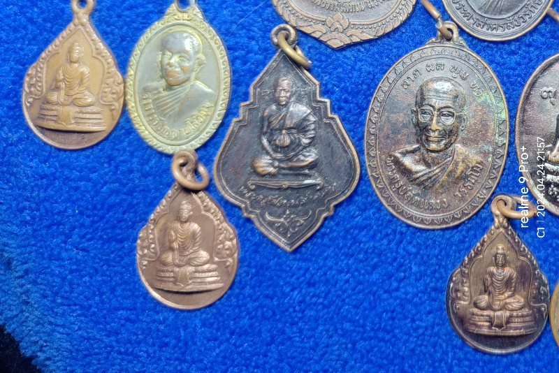 เหรียญละ 5 บาท จ.สมุทรสาคร