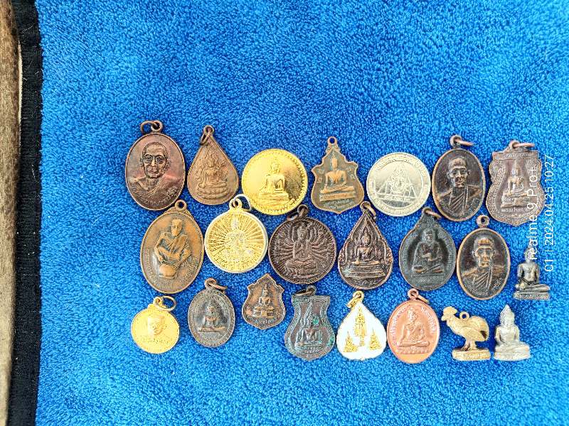 เหรียญละ 5 บาท ไม่ทราบที่