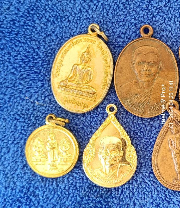 เหรียญละ 6 บาท จ.ประจวบ