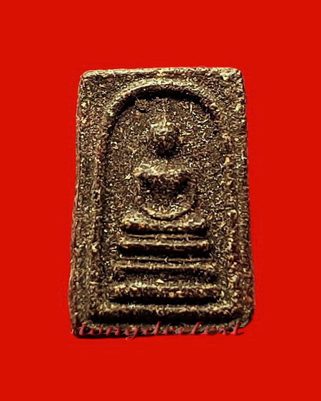 พระสมเด็จพิมพ์คะแนนพระเนื้อผงชานหมาก หลวงพ่อเที่ยง วัดม่วงชุม จ.กาญจนบุรี หายาก สวยมากค่ะ