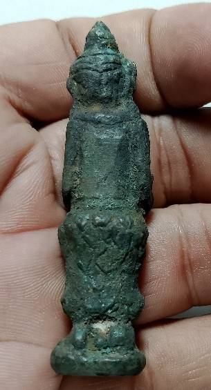 เนื้อชิน สูง 6 เซนฯครึ่งไม่ทราบที่ 