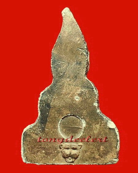 พระท่ากระดาน วัดถ้ำเสือ จ.กาญจนบุรี สร้างจากตะกั่วสนิมแดงกรุศรีสวัสดิ์ สนิมแดง สวยมากค่ะ