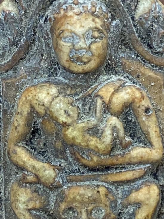 ขุนแผนทรงโหงพรายอุ้มกุมาร พิมพ์หน้าเทวดา ดาบตรง ยุคต้นปี2500 หลวงพ่อกวย ชุตินธโร วัดโฆตาราม