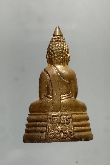 รูปหล่อพระพุทธโสธร ก้น ว ม 