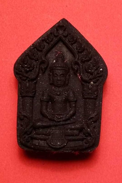 พระขุนแผนผงกระดานผี พิมพ์เล็ก ก๋งเตื่อง ปี 2557 วัดป่าประดู่ ระยอง 