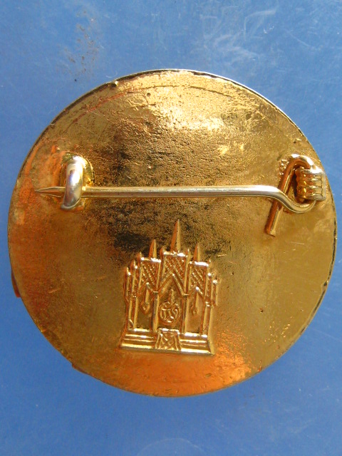 เข็มกลัด พระครูปกาสิตพรหมคุณ