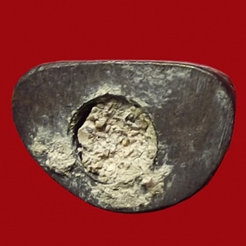 รูปหล่อหลวงปู่ธรรมรังษี มหาเศรษฐี วัดพระพุทธบาทพนมดิน สุริทร์