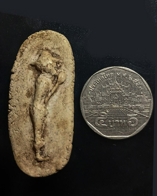 พระผง พิมพ์วันทาเสมา เนื้อขาว ไม่ทราบที่