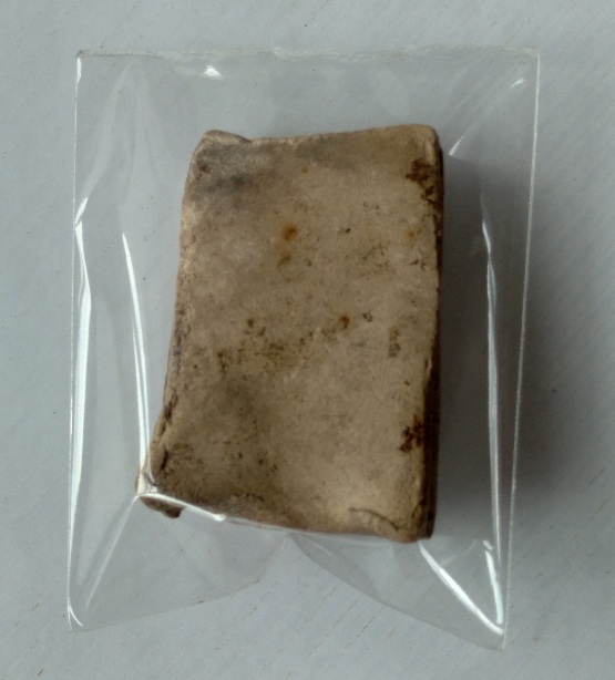 พระแก้วเนื้อผงไม่ทราบที่