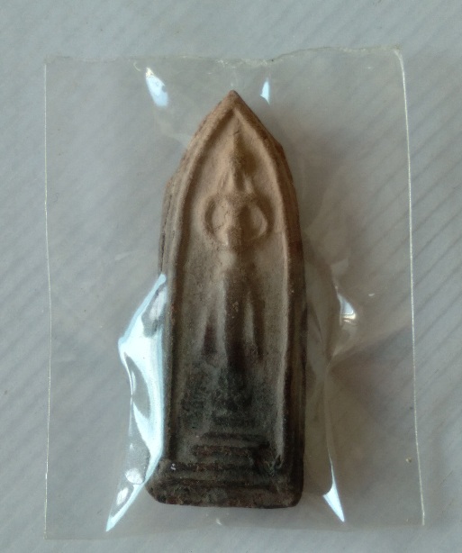 พระพุทธยืนหลวงพ่อพัว วัดพักตาราม จ.สมุทรสงคราม