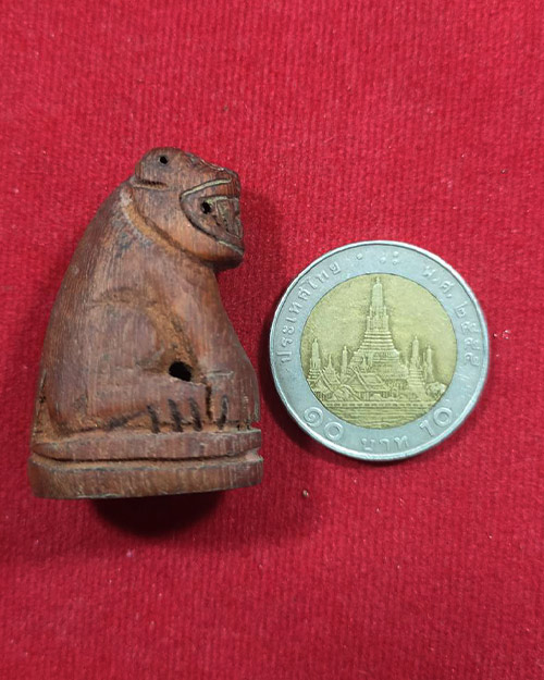 เสือแกะจากไม้ ไม่ทราบที่