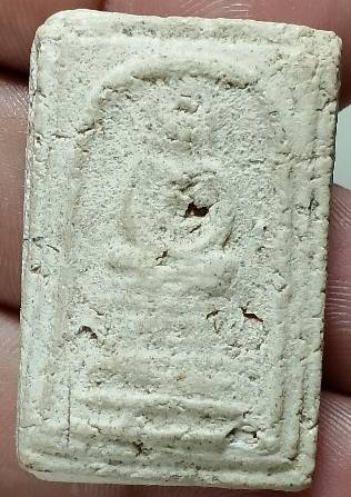 พระสมเด็จ ๗ ชั้น หนาๆ 