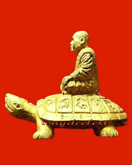 พญาเต่าเรือนหลวงพ่ออุตตมะ วัดวังก์วิเวการาม ของดีที่มีประสบการณ์สูงค่ะ