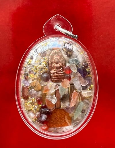 ล็อกเก็ต ฉากสีทอง ปางประทานพร เสาร์ 5 ปี 2539 หลวงปู่สรวง เทวดาเดินดิน ด้านหลังอุดของวิเศษ