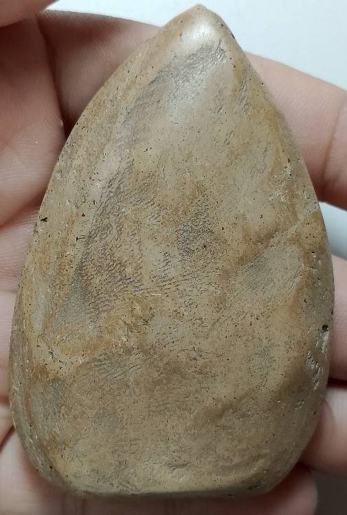 พระเนื้อดินองค์ใหญ่ 