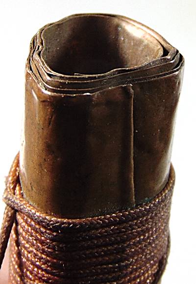 ตะกรุดโทนเนื้อทองแดงยาว ๕ นิ้ว (เหมือนของหลวงปู่สุข วัดโพธิ์ทรายทอง ไม่มั่นใจครับ)