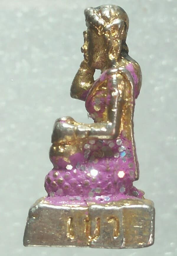 รูปหล่อนางกวัก วัดพลวง เขาคิชกูฎ จันทบุรี 