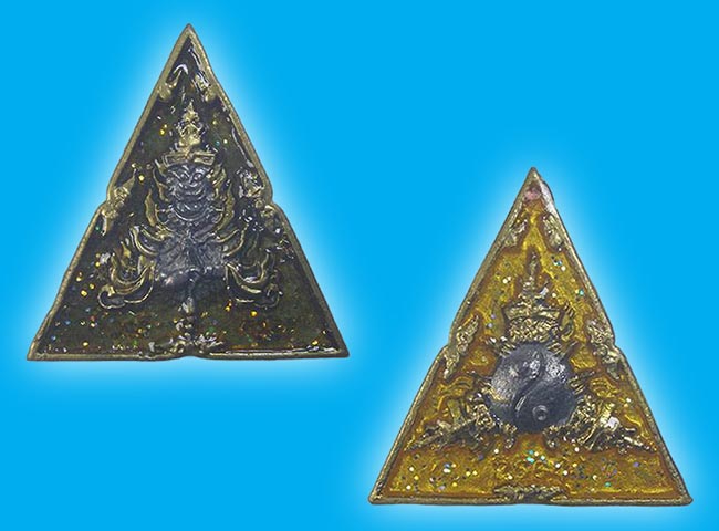 เหรียญ​หล่อท้าว​เวสสุวรรณ​ รุ่นแรก บารมี​หนุนดวง ลงยา วัดเทพนิมิตร (ป่าแงะ)​ เชียงใหม่​