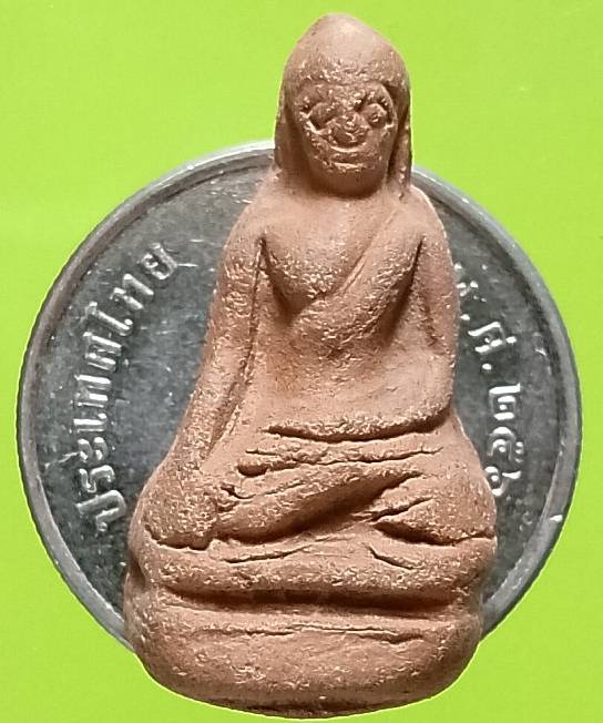 พระเนื้อดิน องค์เล็ก 