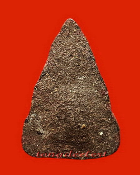 พระท่ากระดานเนื้อผงชานหมาก หลวงพ่อเที่ยง วัดม่วงชุม จ.กาญจนบุรีค่ะ