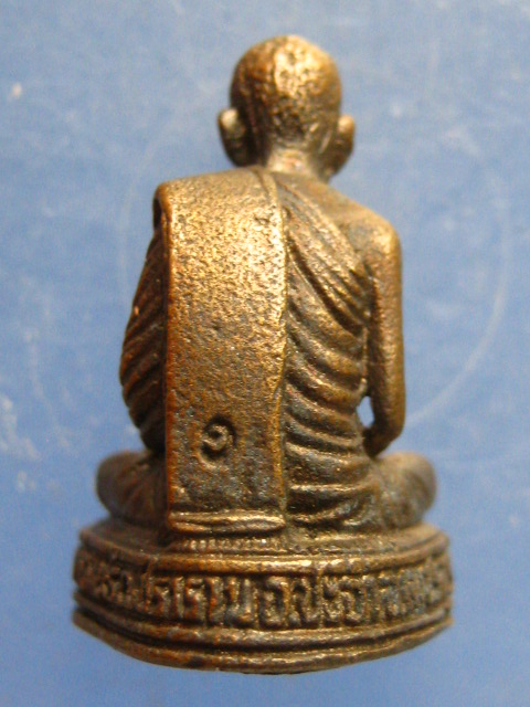 รูปหล่อ หลวงพ่อสงวน วัดเนรัญชราราม เพชรบุรี