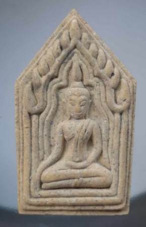 พระขุนแผนแขนอ่อน เนื้อผง ไม่ทราบที่
