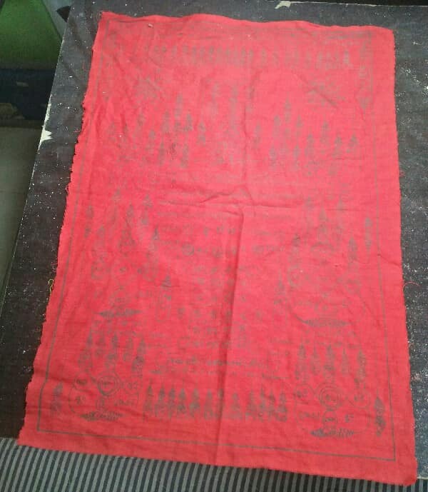 ผ้ายันต์ มหาลาภ โภคทรัพย์ มหานิยม พระอธิการสมพงษ์(เพือ) วัดบ้านถนน นางรอง บุรีรัมย์ 