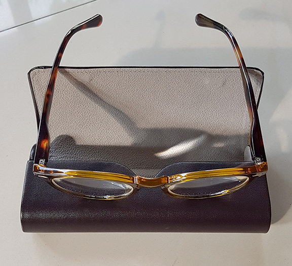 แว่นสายตายาว Vintage Gold ของใหม่ รุ่น Luxury icon เฟรมออกแบบดีไซน์หรู ทรง Unisex ใส่ได้ทั้งชายหญิง