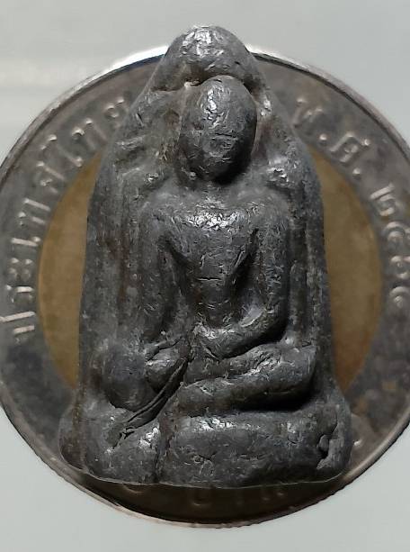 พระโคนสมอเล็ก เนื้อตะกั่ว 