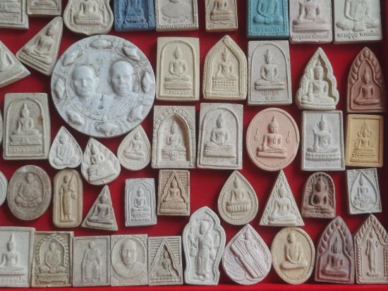 พระเนื้อดิน เนื้อผง จำนวน100องค์ ชุดที่1