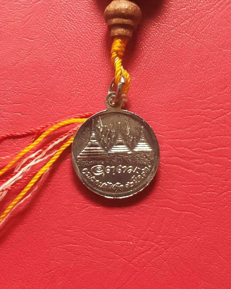 ประคำไม้ หลวงพ่ออุตตมะ วัดวังก์วิเวการาม จ.กาญจนบุรี สวยมากค่ะ