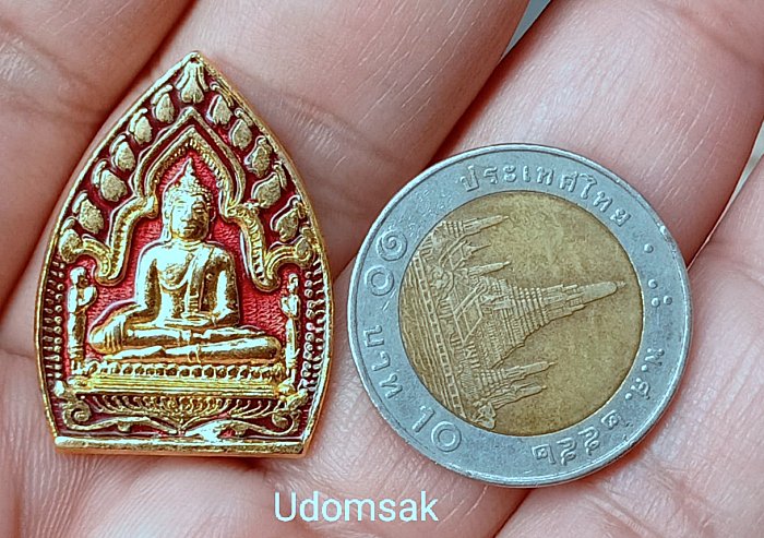 เหรียญเจ้าสัวมหาเศรษฐี หลวงพ่อโต วัดพนัญเชิง ปี2536 เนื้อทองแดง กะไหล่ทองลงยาสีแดง สวยเดิมๆ