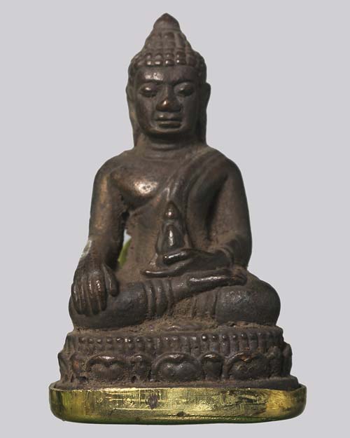 พระชัยวัฒน์ ตำหรับตักศิลาเขาอ้อ รุ่น จักรพรรดิอโนโม