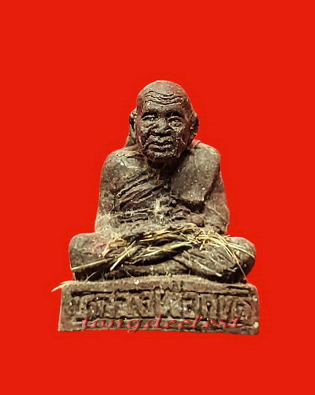 รูปเหมือนลอยองค์เนื้อชานหมากผสมว่าน 108 หลวงปู่ฤทธิ์ รัตนโชโต วัดชลประทานราชดำริ จ.บุรีรัมย์