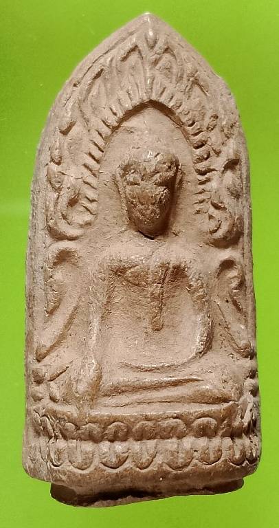 พระเนื้อดิน 