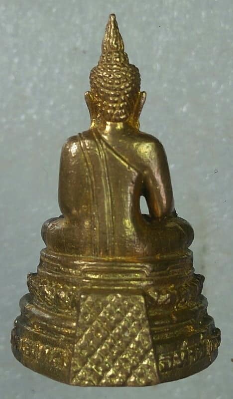 รูปหล่อพระพุทธ วัดหนองขานาง นครสวรรค์