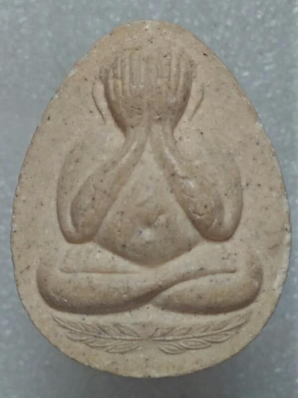 พระปิดตาจัมโบ้ หลวงพ่อจิ๋ว ฝังตะกรุด 2 ดอก