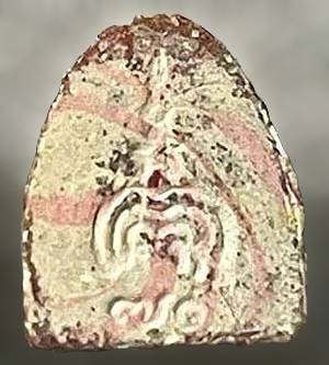 *พระปิดตาพิมพ์จิ๋ว เนื้อผงลาย ปี๒๕๑๗ หลวงพ่อแพ วัดพิกุลทอง สิงห์บุรี*