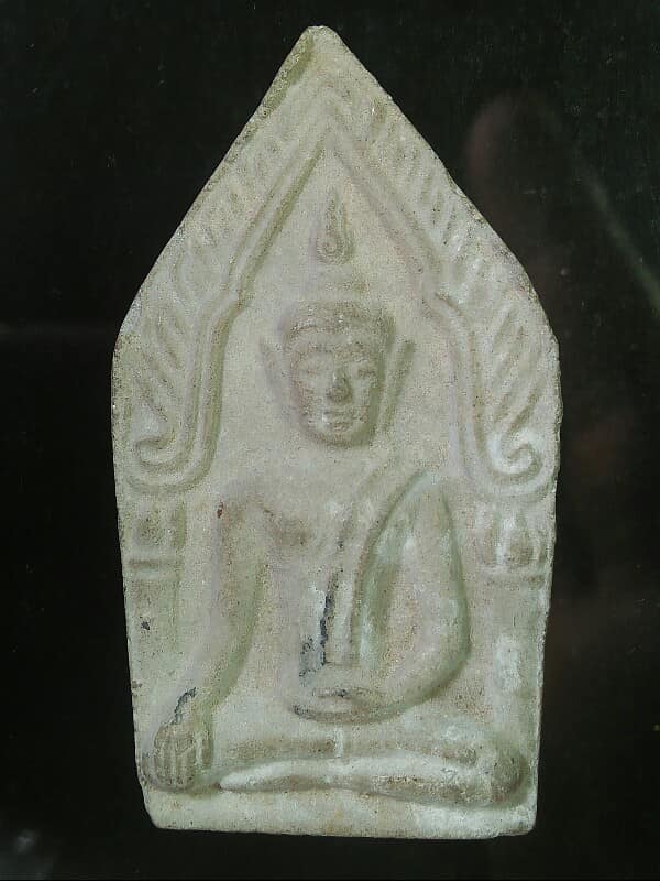 พระขุนแผน เนื้อผงหลังยันต์  วัดช้างข้าม จันทบุรี