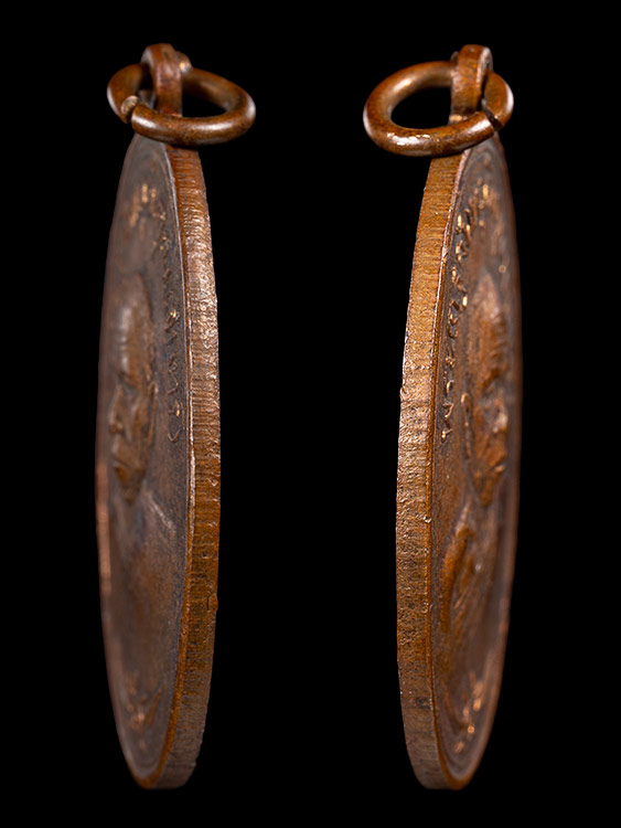 เหรียญหลวงพ่อจันทร์ วัดตะพงนอก รุ่นแรกปี2511