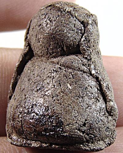 พระปิดตาลอยองค์