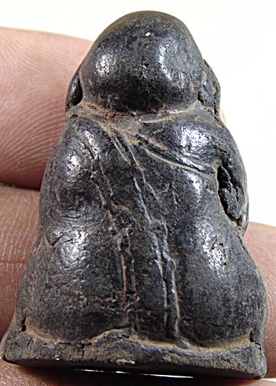 พระปิดตาเนื้อผงใบลาน อุดกริ่ง