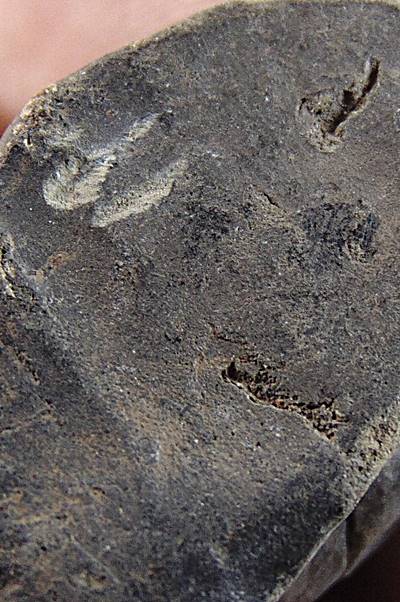 พระปิดตาเนื้อผงใบลาน อุดกริ่ง